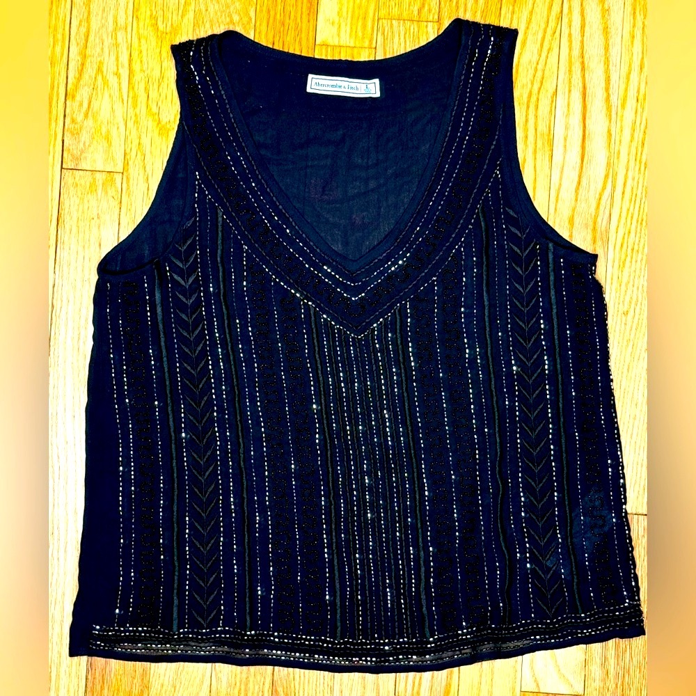 Abercrombie & Fitch Black Sleeveless Beaded Tank Top Women’s size Large - Picture 2 of 6
